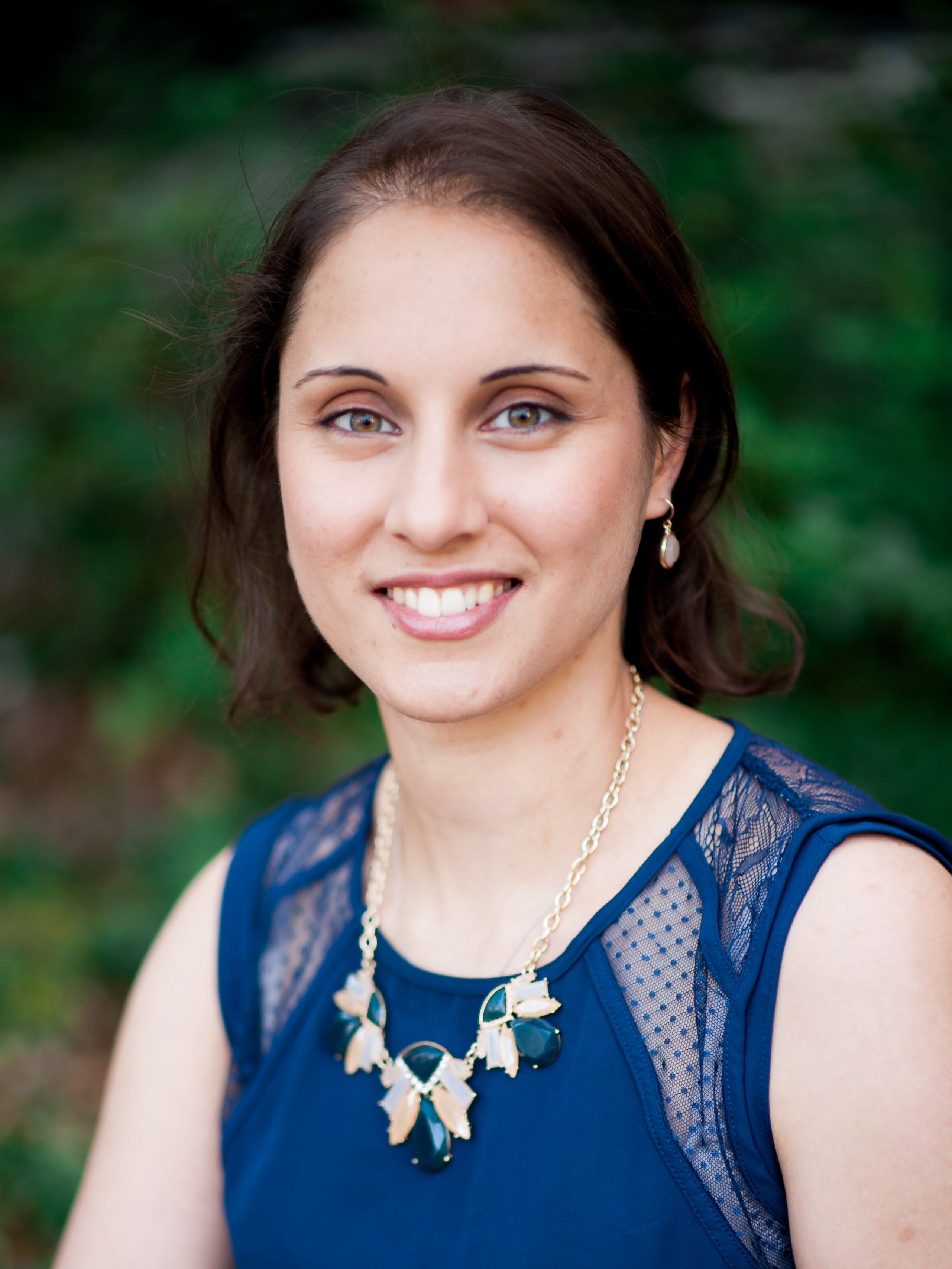 Headshot of Sarah Thompson